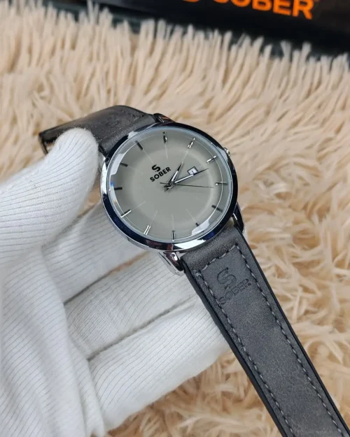 SOBER-Urban-Minimalist-Quartz-5